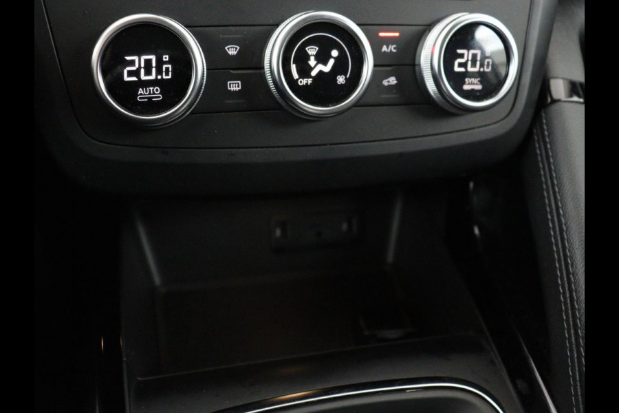 Renault Kadjar 1.3 TCe Zen | Automaat | Trekhaak | Carplay | Navigatie | Keyless | Parkeerhulp | Cruise control | Bluetooth | DAB | Climate control