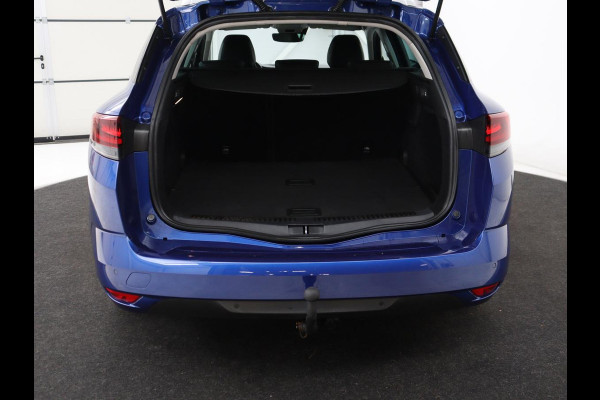 Renault Mégane 1.3 TCe Intens | Trekhaak | Carplay | Keyless | Full LED | Navigatie | Parkeerhulp | Cruise control | Bluetooth | Climate control