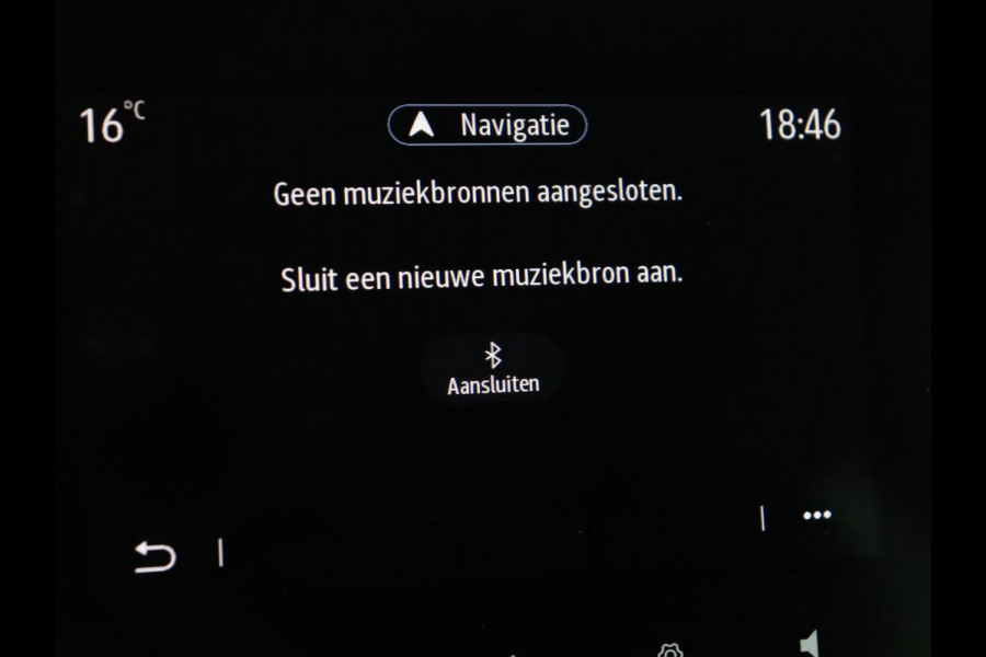 Renault Mégane 1.3 TCe Intens | Trekhaak | Carplay | Keyless | Full LED | Navigatie | Parkeerhulp | Cruise control | Bluetooth | Climate control