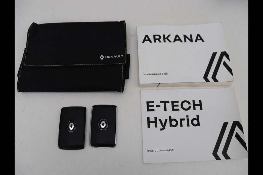 Renault Arkana 1.6 E-Tech Hybrid 145 R.S. Line | Panoramadak | Leder/Alcantara | Trekhaak | Stoelverwarming | Adaptive cruise | Camera | Carplay | Keyless | Park Assist | Full LED | Navigatie