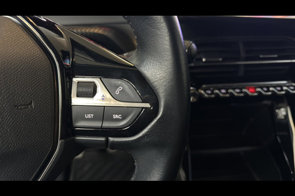 Peugeot 2008 1.2 PureTech Active Pack TREKHAAK DISTRIBUTIERIEM IS VERVANGEN CARPLAY/ ANDROID AUTO