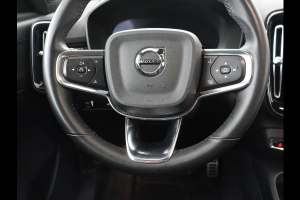 Volvo XC40 Recharge Core | SOH 95% | Stoel & stuurverwarming | Trekhaak | Camera | Carplay | Navigatie | Parkeerhulp | Full LED