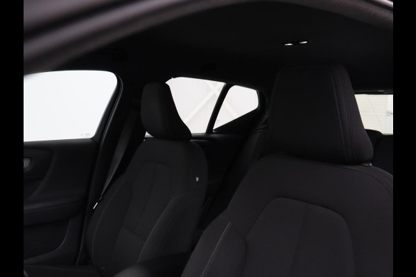 Volvo XC40 Recharge Core | SOH 95% | Stoel & stuurverwarming | Trekhaak | Camera | Carplay | Navigatie | Parkeerhulp | Full LED