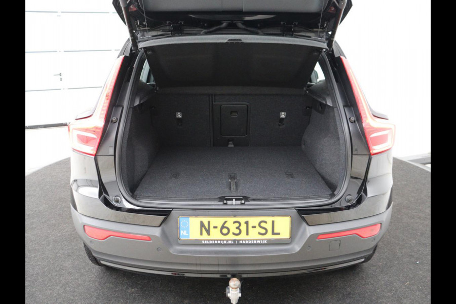 Volvo XC40 Recharge Core | SOH 95% | Stoel & stuurverwarming | Trekhaak | Camera | Carplay | Navigatie | Parkeerhulp | Full LED