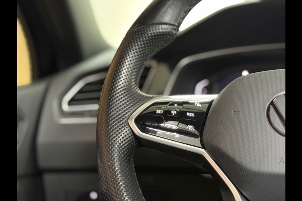 Volkswagen Tiguan 1.4 TSI eHybrid R-Line Business+ | VOL! | Pano | IQ Led | Dynamic Light Assist | Trekhaak | Discover Media | ACC