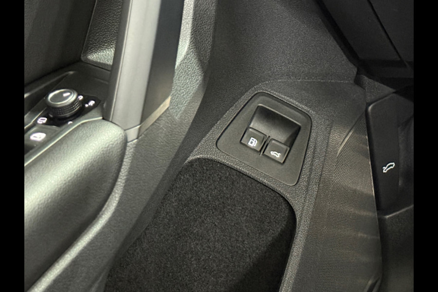 Volkswagen Tiguan 1.4 TSI eHybrid R-Line Business+ | VOL! | Pano | IQ Led | Dynamic Light Assist | Trekhaak | Discover Media | ACC