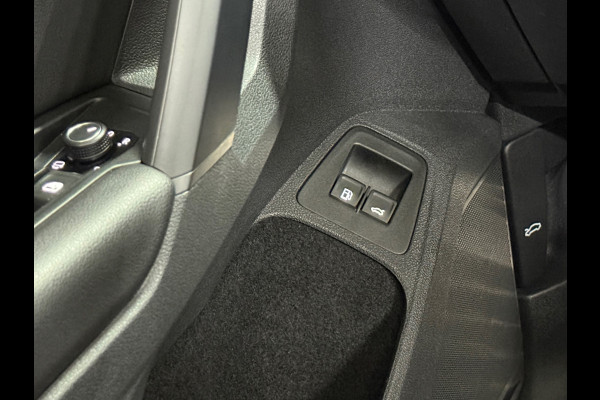 Volkswagen Tiguan 1.4 TSI eHybrid R-Line Business+ | VOL! | Pano | IQ Led | Dynamic Light Assist | Trekhaak | Discover Media | ACC