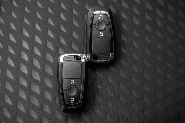 Ford Transit Connect 1.5 EcoBlue L2H1 | Sport | Automaat | Led | Cruise | Climatronic | Andriod Auto