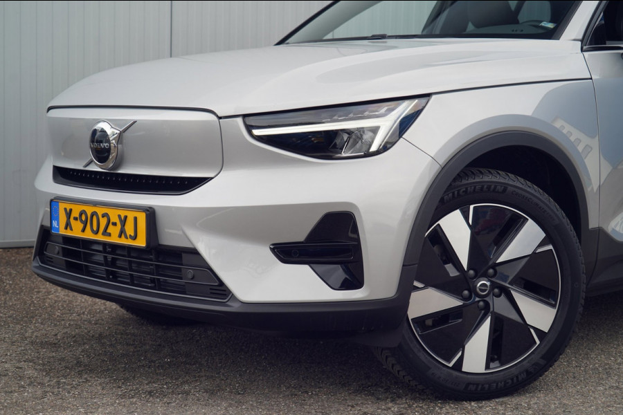 Volvo XC40 Single Motor Essential 69 kWh / 31dkm NAP / Elek. Trekhaak / Camera / Carplay / NL-Auto