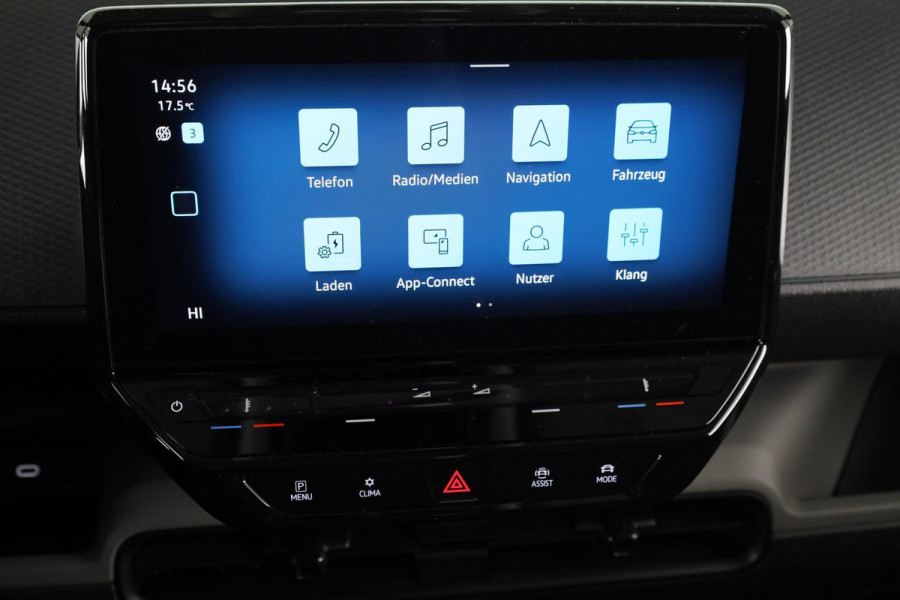 Volkswagen ID. Buzz Cargo 77 kWh Volkswagen ID. Buzz Cargo L1H1 77 kWh | verlengde fabrieksgarantie | Navigatie via App | Trekhaak | Cruise Control | Parkeer pakket | Elektrische achterklep |