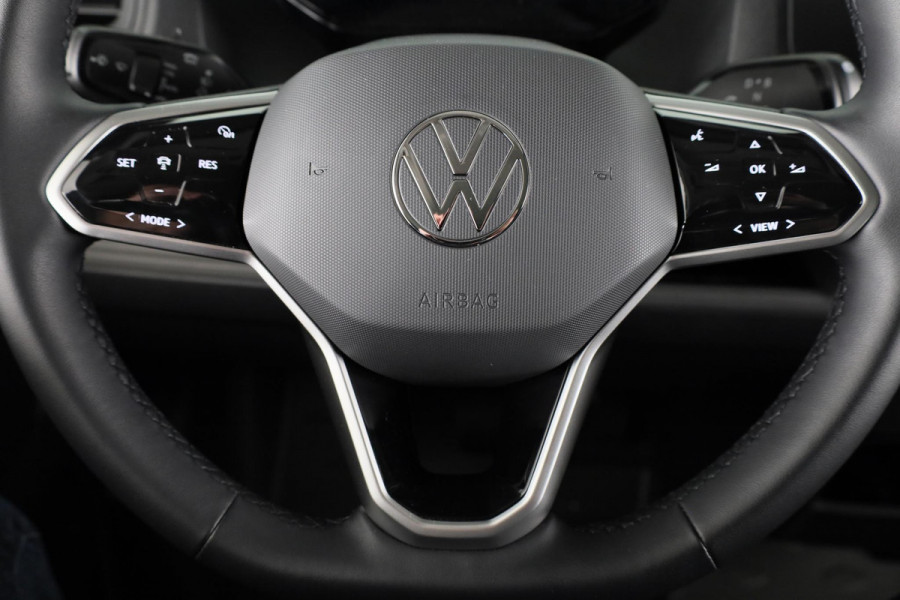 Volkswagen ID. Buzz Cargo 77 kWh Volkswagen ID. Buzz Cargo L1H1 77 kWh | verlengde fabrieksgarantie | Navigatie via App | Trekhaak | Cruise Control | Parkeer pakket | Elektrische achterklep |