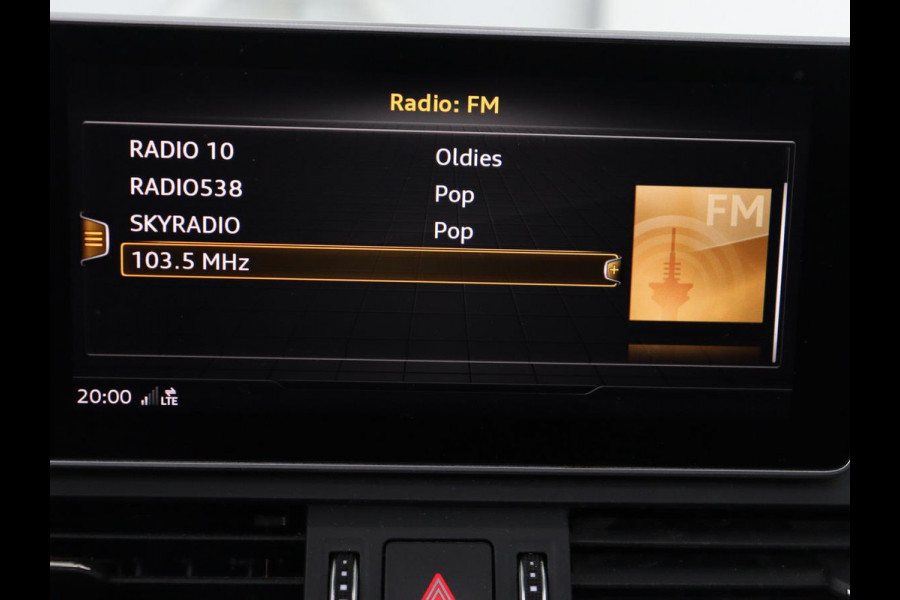 Audi Q5 2.0 TFSI S line | Panoramadak | Stoelverwarming | Virtual Cockpit | Camera | Carplay | Keyless | Side Assist | Full LED | Navigatie | Half leder | Sportstoelen | Parkeerhulp | Cruise control