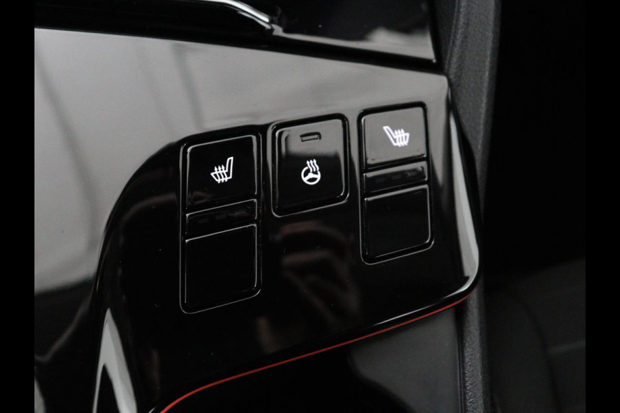 Kia Sportage 1.6 T-GDi Plug-in Hybrid AWD DynamicPlusLine | Stoelverwarming | Adaptive cruise | Matrix LED | 19'' | Camera | Half leder | Carplay | Keyless | Stuurverwarming | Navigatie | PHEV