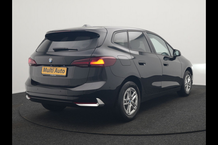 BMW 2 Serie Active Tourer 218i Executive 136pk Dealer O.H | Widescreen Navi | Camera | Voorstoelen Verwarmd | Apple Carplay | LED Koplampen | Navigatie | DAB | Cruise Control |