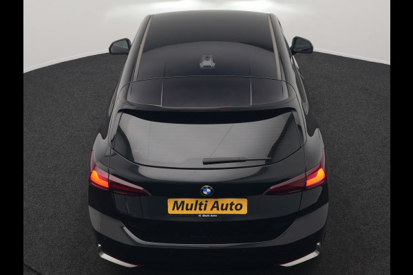 BMW 2 Serie Active Tourer 218i Executive 136pk Dealer O.H | Widescreen Navi | Camera | Voorstoelen Verwarmd | Apple Carplay | LED Koplampen | Navigatie | DAB | Cruise Control |