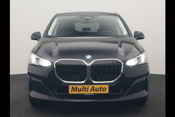 BMW 2 Serie Active Tourer 218i Executive 136pk Dealer O.H | Widescreen Navi | Camera | Voorstoelen Verwarmd | Apple Carplay | LED Koplampen | Navigatie | DAB | Cruise Control |