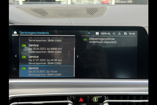 BMW X5 xDrive45e High Executive M Sport Pakket Automaat / Panoramadak / Active Steering / Trekhaak / Head-Up Display / Comfortstoelen / Laserlight / Driving Assistant Professional / 21 Inch / Luchtvering / Hifi / Craftedclarity / Shadow Line / M Sportremsysteem