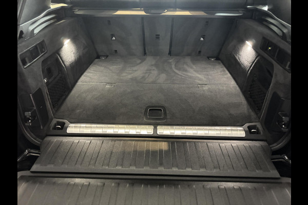 BMW X5 xDrive45e High Executive M Sport Pakket Automaat / Panoramadak / Active Steering / Trekhaak / Head-Up Display / Comfortstoelen / Laserlight / Driving Assistant Professional / 21 Inch / Luchtvering / Hifi / Craftedclarity / Shadow Line / M Sportremsysteem