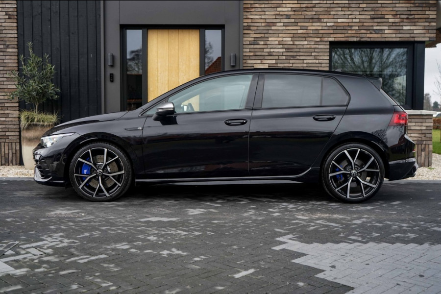 Volkswagen Golf 8R R 4Motion 320PK