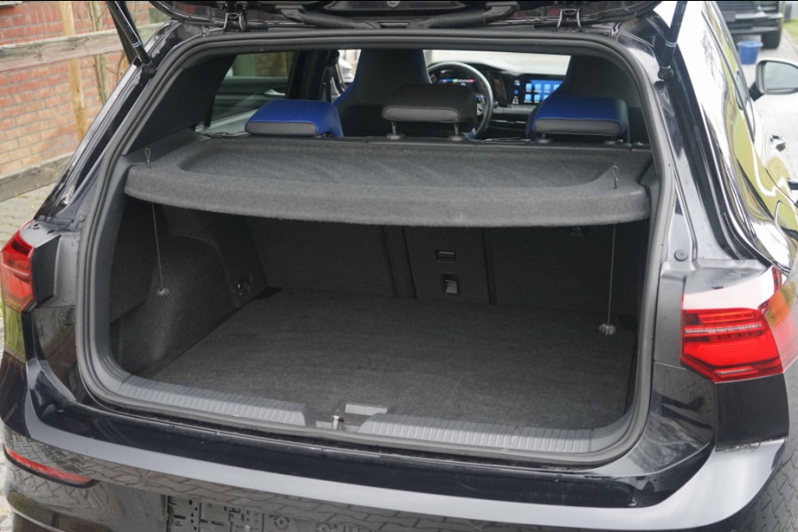 Volkswagen Golf 8R R 4Motion 320PK