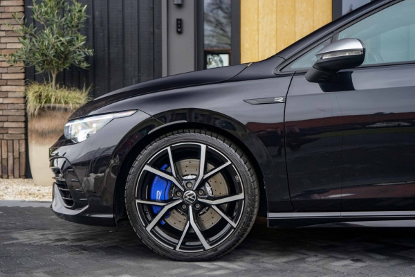 Volkswagen Golf 8R R 4Motion 320PK