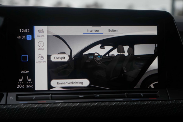 Volkswagen Golf 8R R 4Motion 320PK