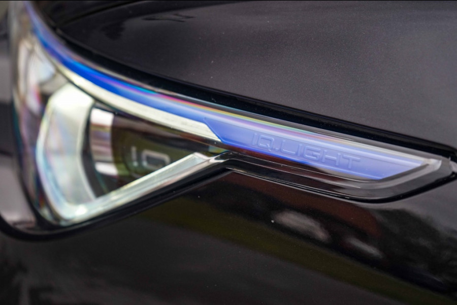 Volkswagen Golf 8R R 4Motion 320PK