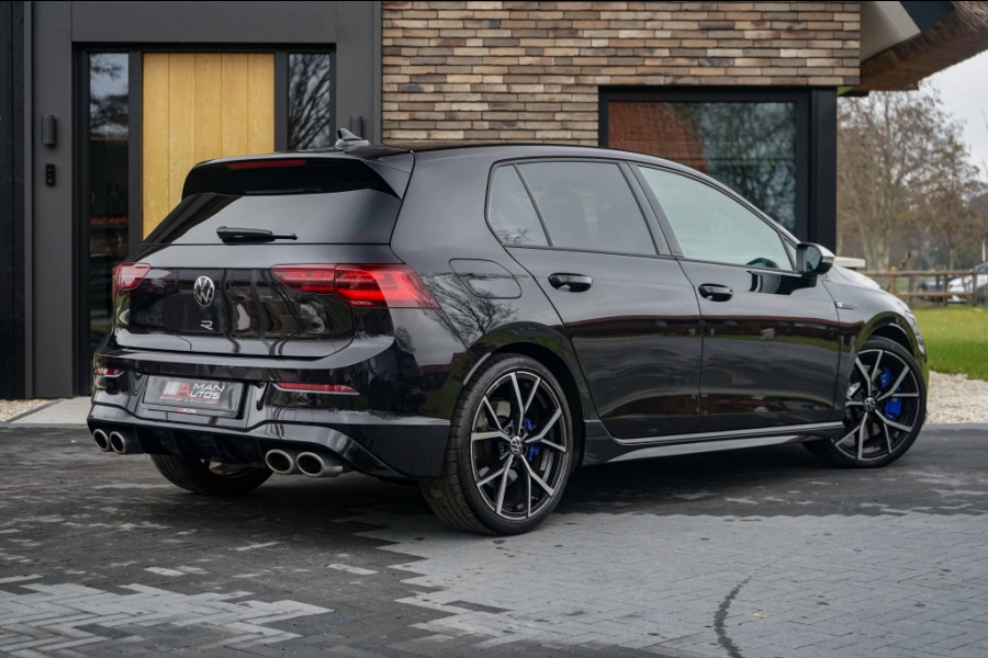 Volkswagen Golf 8R R 4Motion 320PK