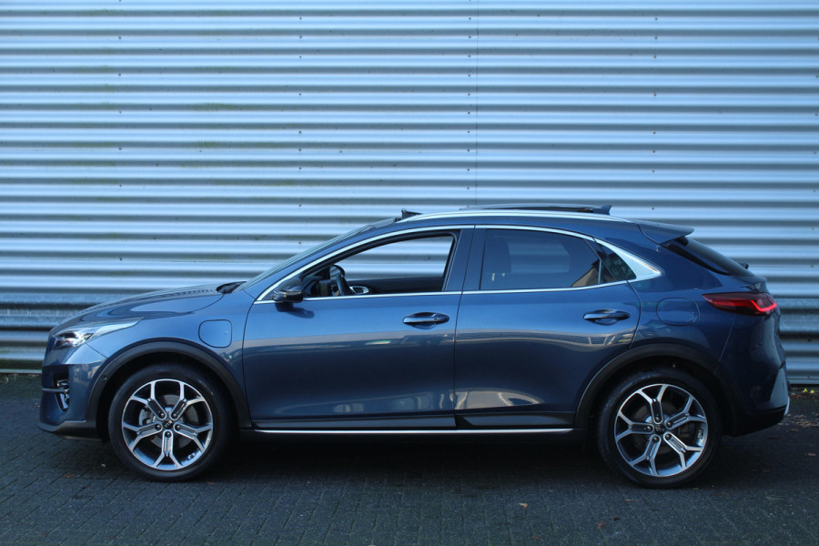 Kia Xceed 1.6 GDi 141pk PHEV ExecutiveLine DCT6 Panoramadak Clima Cruise Navi Camera 18"LMV Leder Afn. Trekhaak