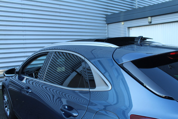 Kia Xceed 1.6 GDi 141pk PHEV ExecutiveLine DCT6 Panoramadak Clima Cruise Navi Camera 18"LMV Leder Afn. Trekhaak