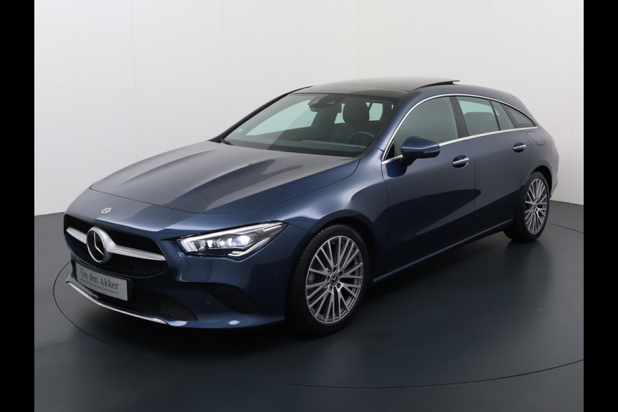 Mercedes-Benz CLA-Klasse 180 Shooting Brake Luxury // Panoramadak // Distronic // Memory // MultiBeam LED // Camera // Sfeerverlichting // Keyless