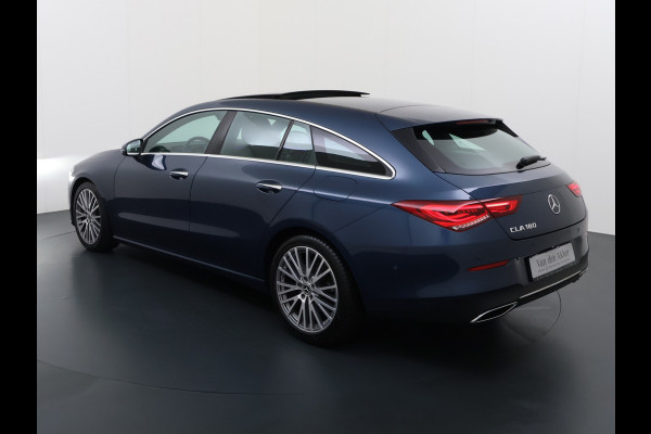 Mercedes-Benz CLA-Klasse 180 Shooting Brake Luxury // Panoramadak // Distronic // Memory // MultiBeam LED // Camera // Sfeerverlichting // Keyless
