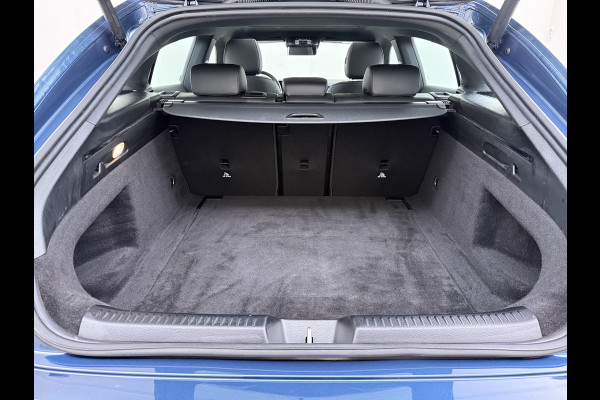 Mercedes-Benz CLA-Klasse 180 Shooting Brake Luxury // Panoramadak // Distronic // Memory // MultiBeam LED // Camera // Sfeerverlichting // Keyless