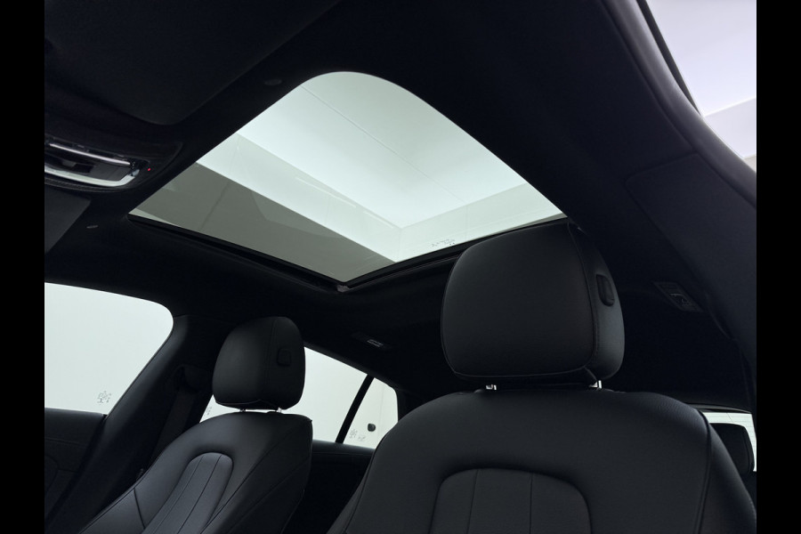 Mercedes-Benz CLA-Klasse 180 Shooting Brake Luxury // Panoramadak // Distronic // Memory // MultiBeam LED // Camera // Sfeerverlichting // Keyless