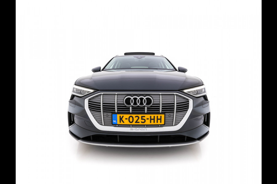 Audi e-tron 55 Quattro Business edition Plus 95 kWh (3-Fase11 kW) {SOH-88%} (INCL-BTW) *HEATPUMP | PANO | LEATHER | ADAPTIVE-CRUISE | FULL-LED | DIGI-COCKPIT | KEYLESS | MEMORY-PACK | CAMERA | NAVI-FULLMAP | SHIFTPADDLES | DAB+ | COMFORTSEATS | 20''ALU*