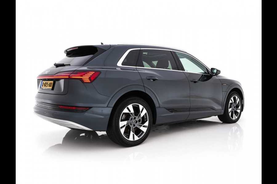 Audi e-tron 55 Quattro Business edition Plus 95 kWh (3-Fase11 kW) {SOH-88%} (INCL-BTW) *HEATPUMP | PANO | LEATHER | ADAPTIVE-CRUISE | FULL-LED | DIGI-COCKPIT | KEYLESS | MEMORY-PACK | CAMERA | NAVI-FULLMAP | SHIFTPADDLES | DAB+ | COMFORTSEATS | 20''ALU*