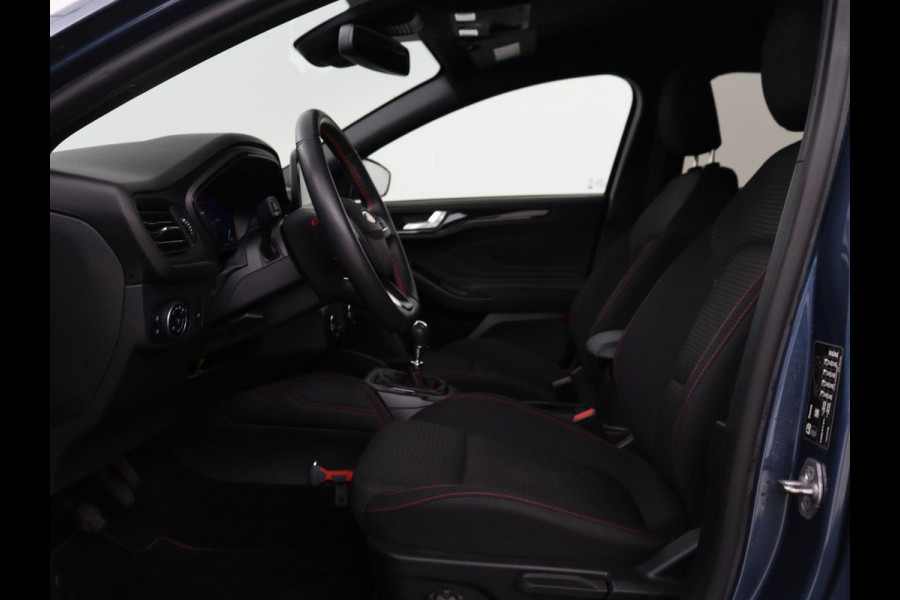 Ford Focus 1.0 EcoBoost Hybrid ST Line X | Stoelverwarming | Adaptive cruise | Carplay | Navigatie | Camera | Keyless | Parkeerhulp | Digital Cockpit