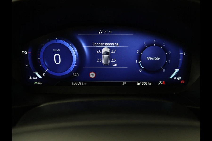 Ford Focus 1.0 EcoBoost Hybrid ST Line X | Stoelverwarming | Adaptive cruise | Carplay | Navigatie | Camera | Keyless | Parkeerhulp | Digital Cockpit