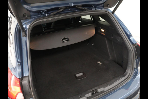 Ford Focus 1.0 EcoBoost Hybrid ST Line X | Stoelverwarming | Adaptive cruise | Carplay | Navigatie | Camera | Keyless | Parkeerhulp | Digital Cockpit