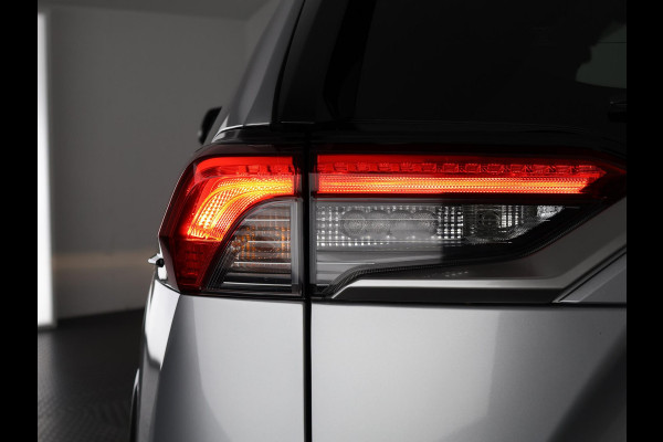 Toyota RAV4 2.5 HYBRID BLACK PACK NAVI GARANTIE 8-2030* NAVI.HALF LEDER.PDC V+A