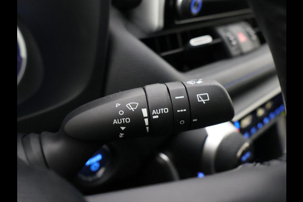 Toyota RAV4 2.5 HYBRID BLACK PACK NAVI GARANTIE 8-2030* NAVI.HALF LEDER.PDC V+A