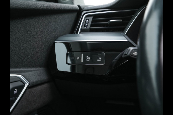 Audi e-tron 55 Quattro Business edition Plus 95 kWh (3-Fase11 kW) {SOH-88%} (INCL-BTW) *HEATPUMP | PANO | LEATHER | ADAPTIVE-CRUISE | FULL-LED | DIGI-COCKPIT | KEYLESS | MEMORY-PACK | CAMERA | NAVI-FULLMAP | SHIFTPADDLES | DAB+ | COMFORTSEATS | 20''ALU*