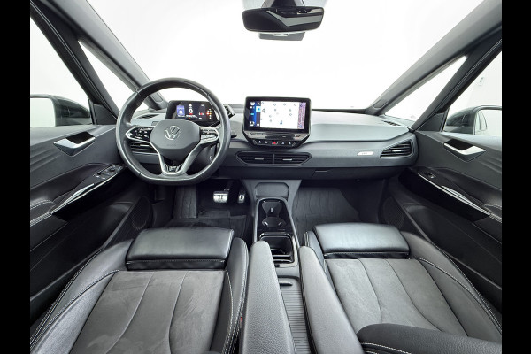 Volkswagen ID.3 First Max 58kWh Soh91% Pano-dak Adap.Cruise Camera Elektr.Sport-Stoel+Verwarmd PDC Apple Carplay Android Ergo Active-Stoel Navi- SOH 91% Lmv Privacy Glas Keyless Advanced Led-Achterlicht dynamisch Matrix Led Origineel Nederlandse Auto Zeer compleet Nieuwprijs €49.176,-