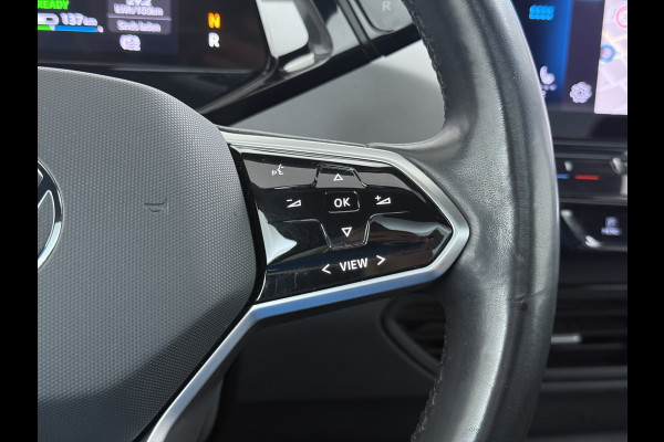 Volkswagen ID.3 First Max 58kWh Soh91% Pano-dak Adap.Cruise Camera Elektr.Sport-Stoel+Verwarmd PDC Apple Carplay Android Ergo Active-Stoel Navi- SOH 91% Lmv Privacy Glas Keyless Advanced Led-Achterlicht dynamisch Matrix Led Origineel Nederlandse Auto Zeer compleet Nieuwprijs €49.176,-