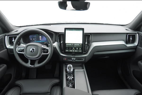 Volvo XC60 T8 455PK Automaat AWD Ultra Black Edition / Luchtvering / stoelmassage - en ventilatie / Adaptieve cruise control / Harman Kardon / BLIS / Panoramadak / Apple carplay / Parkeersensoren met 360 camera / Elektrisch bedienbare achterklep / Elektrisch verstelbare voorstoelen met geheugen / Stoel en stuurwielverwarming / 21” velgen / Getinte ramen vanaf de B-stijl