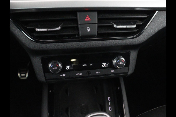 Škoda Kamiq 1.0 TSI Sport | Trekhaak | Sportstoelen | Carplay | Climate control | Parkeerhulp | Cruise control | Full LED | Sportstuur | Bluetooth