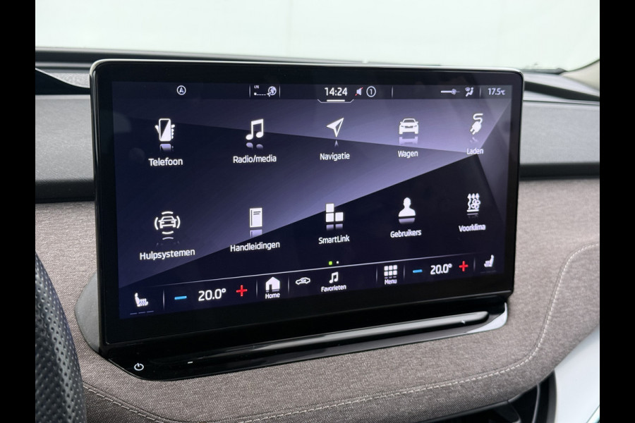 Škoda ENYAQ iV 80 First Edition HighLuxus Soh92% Pano-Dak Elektr.Trekhaak *BOMVOL € 63.000 nieuw!* 21"lm Full-Led 360-Camera Adaptive-Cruise Na Warmtepomp Adaptief onderstel+Dynamisch-onderstel/Stuur Airco-autom 3-zones E-call Chroom-Dakrail Head-Up-Display Smartlink Edition High 1.000kg trekvermogen