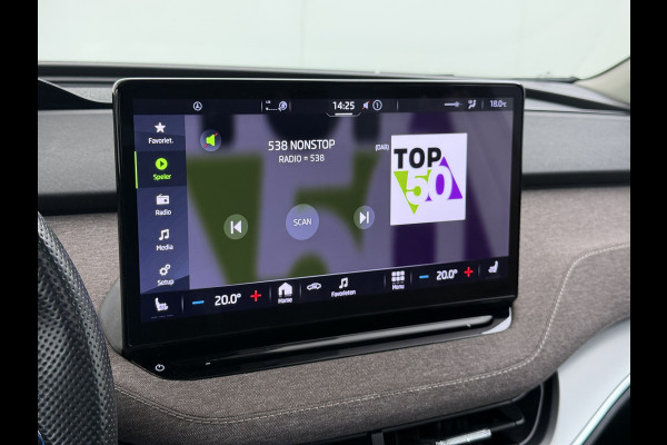 Škoda ENYAQ iV 80 First Edition HighLuxus Soh92% Pano-Dak Elektr.Trekhaak *BOMVOL € 63.000 nieuw!* 21"lm Full-Led 360-Camera Adaptive-Cruise Na Warmtepomp Adaptief onderstel+Dynamisch-onderstel/Stuur Airco-autom 3-zones E-call Chroom-Dakrail Head-Up-Display Smartlink Edition High 1.000kg trekvermogen