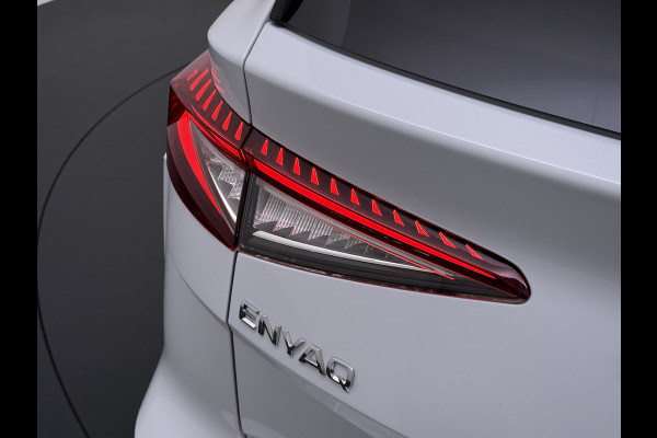 Škoda ENYAQ iV 80 First Edition HighLuxus Soh92% Pano-Dak Elektr.Trekhaak *BOMVOL € 63.000 nieuw!* 21"lm Full-Led 360-Camera Adaptive-Cruise Na Warmtepomp Adaptief onderstel+Dynamisch-onderstel/Stuur Airco-autom 3-zones E-call Chroom-Dakrail Head-Up-Display Smartlink Edition High 1.000kg trekvermogen