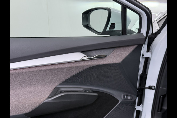 Škoda ENYAQ iV 80 First Edition HighLuxus Soh92% Pano-Dak Elektr.Trekhaak *BOMVOL € 63.000 nieuw!* 21"lm Full-Led 360-Camera Adaptive-Cruise Na Warmtepomp Adaptief onderstel+Dynamisch-onderstel/Stuur Airco-autom 3-zones E-call Chroom-Dakrail Head-Up-Display Smartlink Edition High 1.000kg trekvermogen